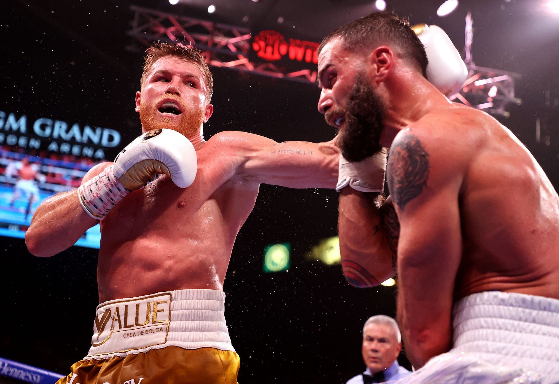 Canelo Alvarez v Caleb Plant - Source: Getty