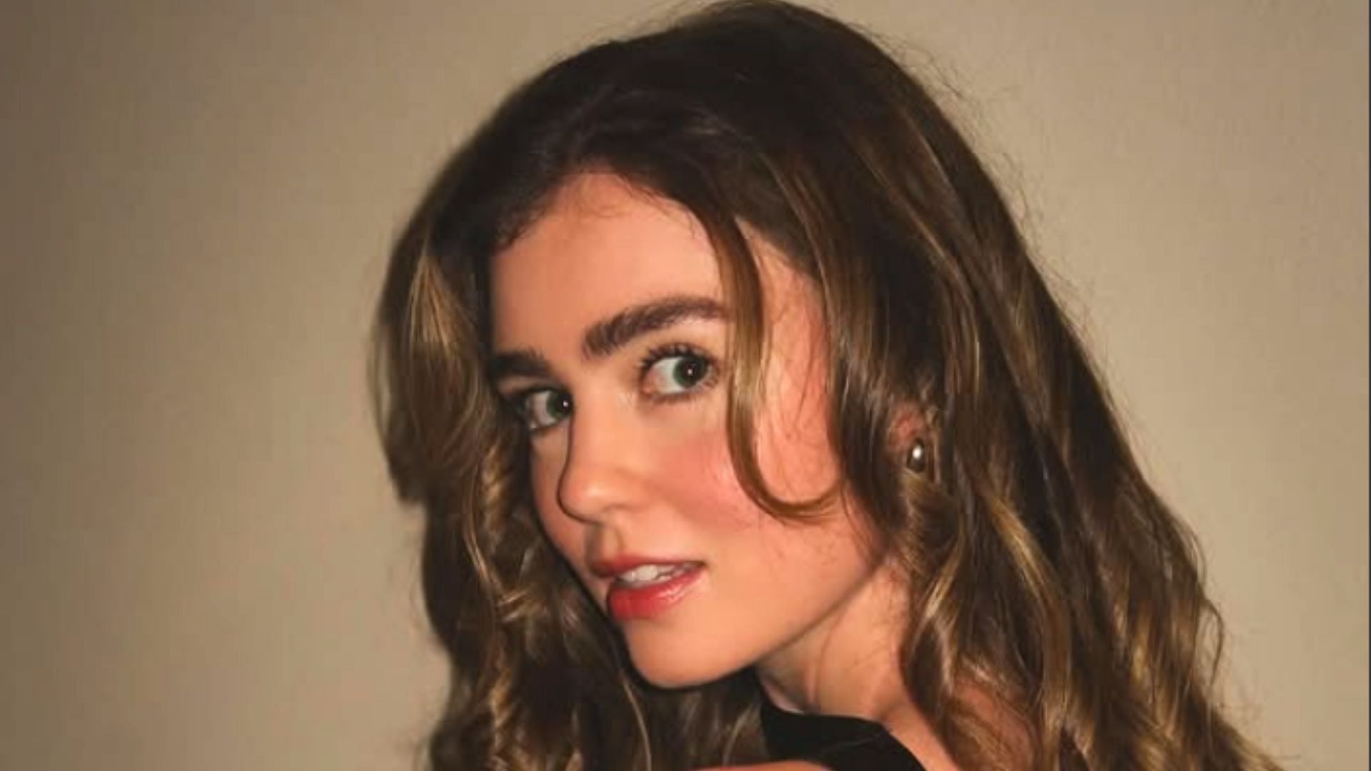 Braedyn Bruner plays Emma Drake on General Hospital (Image via Instagram/@braedynbruner)
