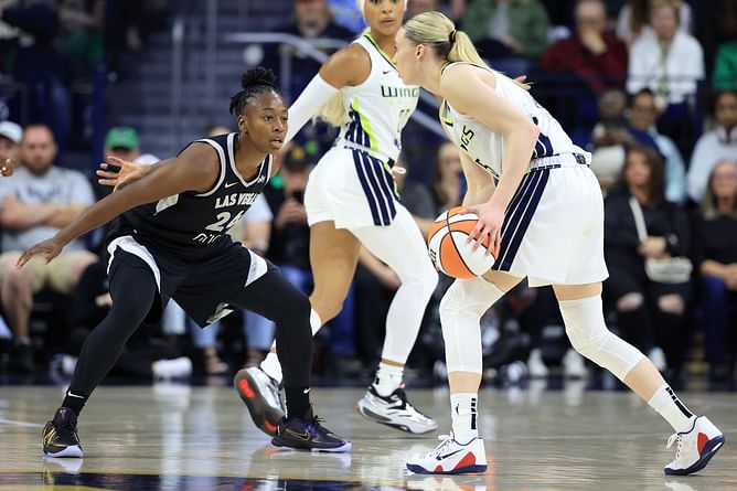 Paige Bueckers makes Kobe Bryant and Devin Booker statement ahead of WNBA season
