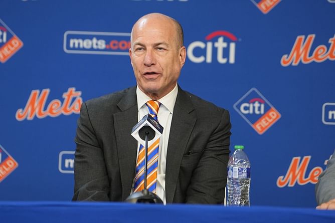 Bold fan hat at Red Sox game triggers Mets sportscaster's rant