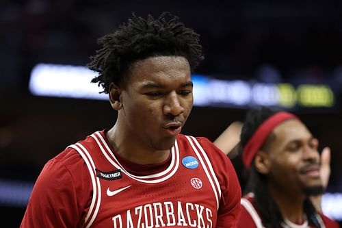 Karter Knox of the Arkansas Razorbacks