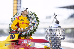 “The GOAT of IndyCar”: Fans react as Alex Palou’s seemingly unbelievable statistic comes to light