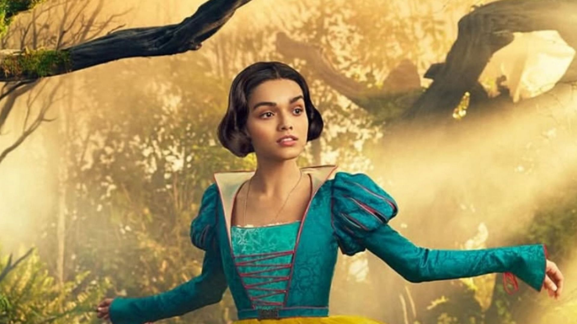Snow White (image via Instagram/@rachelzegler) 