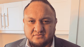 AEW star calls out Samoa Joe for being "disrespectful"
