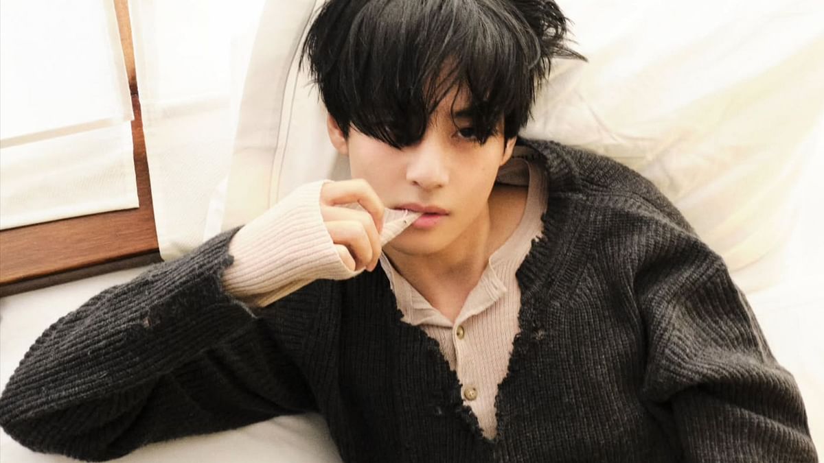 "A real angel": Fans react as BTS' Taehyung wears a Save One bracelet deriving from a campaign dedicated to protect children in disaster areas