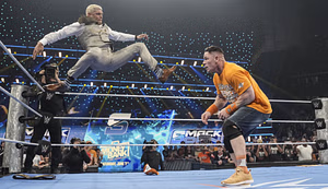 WWE SmackDown में Cody Rhodes और Jey Uso ने बिखेरा जलवा, John Cena और उनके साथी पर किया हमला