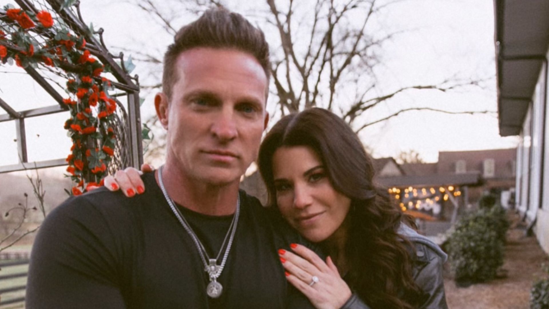 Steve Burton with his wife Michelle Lundstrom. (Image via Instagram/@themoneymichelle)