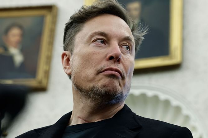 Elon Musk reposts Joe Rogan Experience clip reiterating his hopes for a future of space exploration