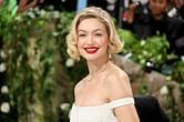 “Was not expecting this”: Fans react as Gigi Hadid goes Instagram official with Bradley Cooper