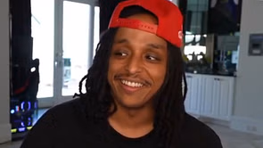 Agent 00 reacts to SoLLUMINATI getting Twitch ban, says he will keep getting banned due to him being “unfiltered”