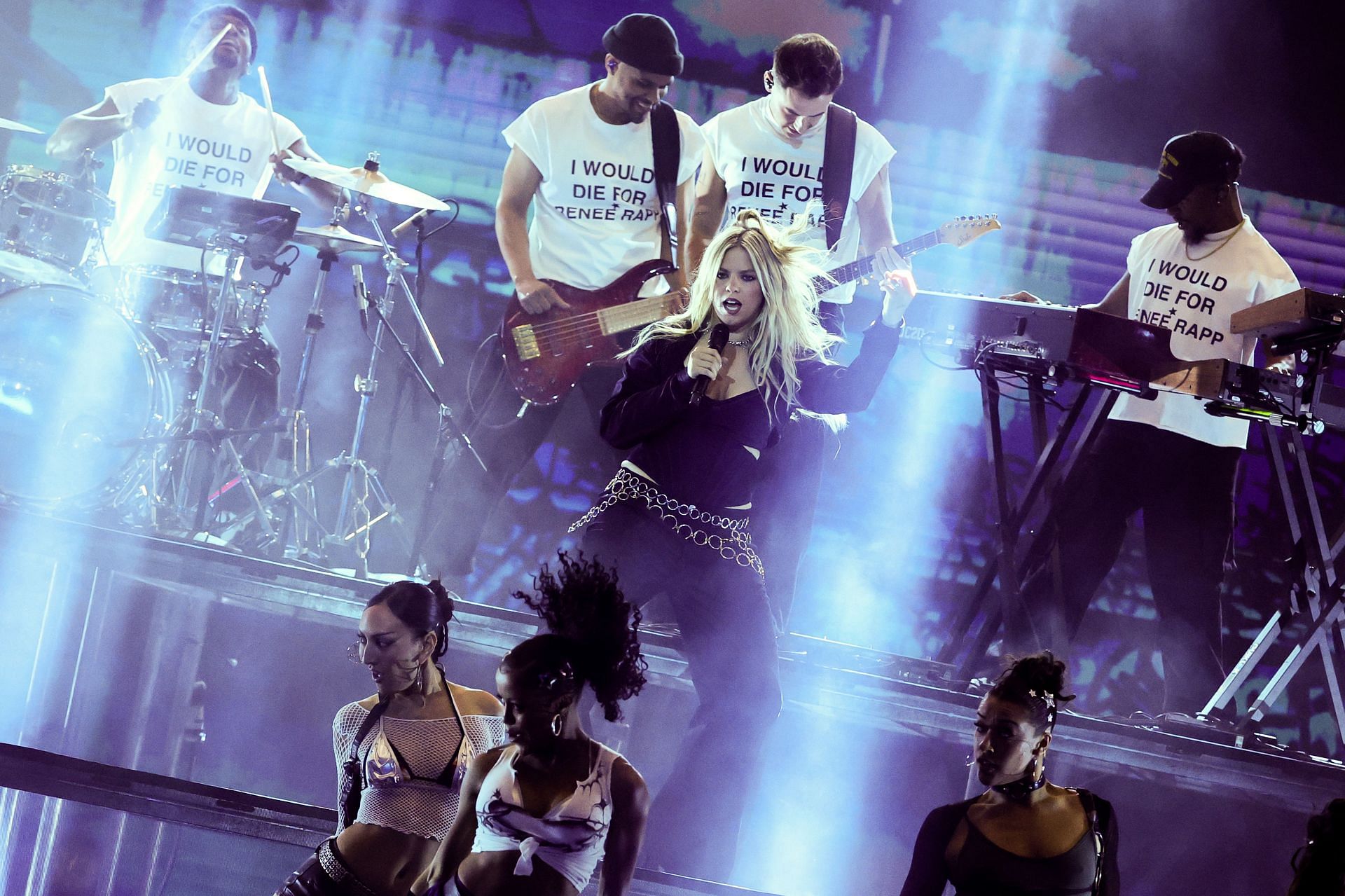 2025 American Music Awards - Show - Source: Getty