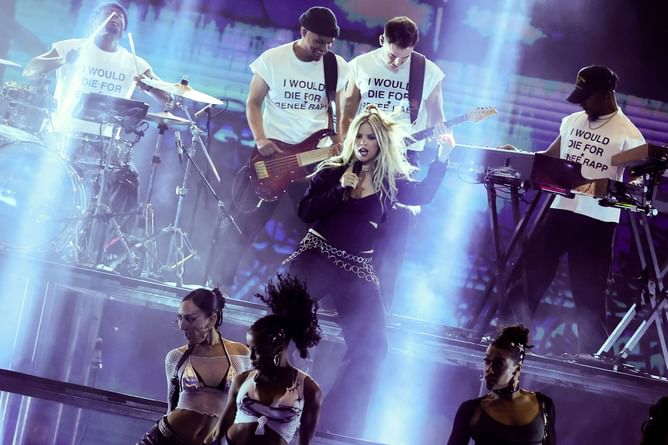2025 American Music Awards: All performances ranked