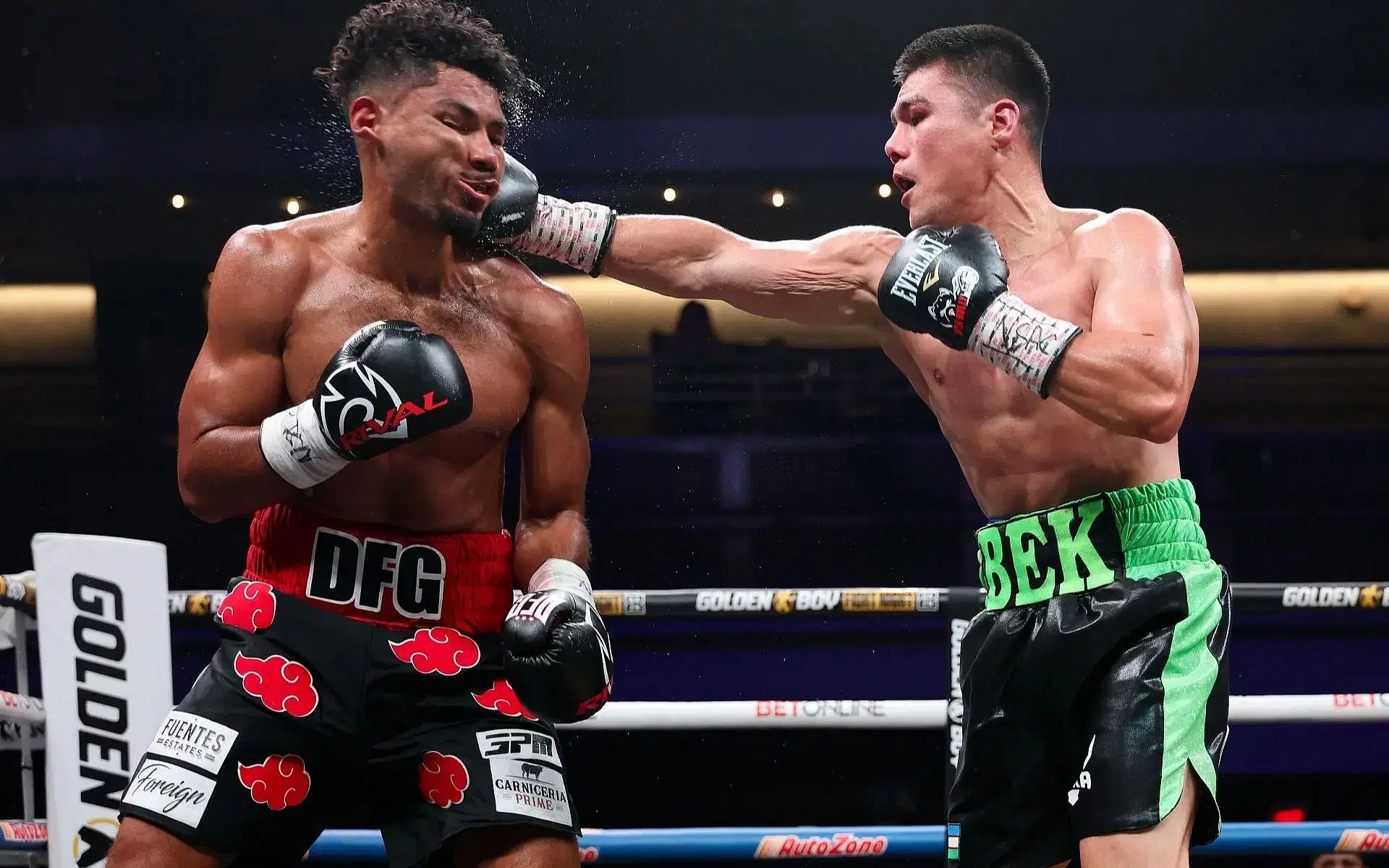 Darius Fulghum and Bektemir Melikuziev face off on May 30 in Las Vegas.