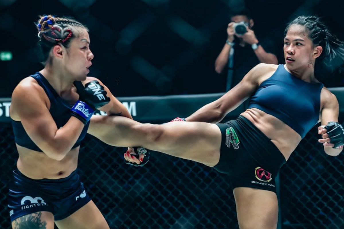 Noelle Grandjean (left), Denice Zamboanga [Photo via ONE Championship]