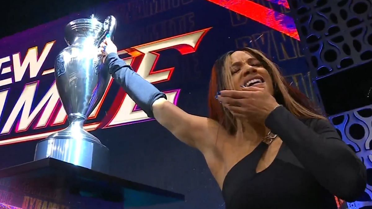 Mercedes Mone with the Owen Cup in AEW (Image via AEW