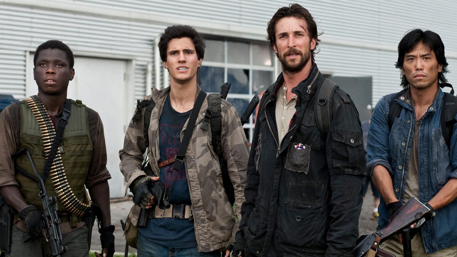 The cast of Falling Skies (Image via TNT Original Productions)