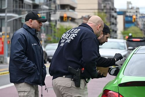 Following the assault, Freeman dialled 911 and then left the property. (Image via Getty)