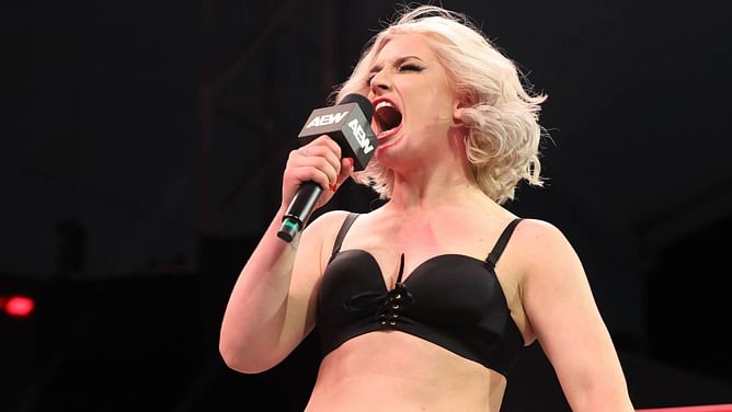 "Timeless" Toni Storm reveals which Hollywood icons she'd like to wrestle; makes spicy statement about acting legend