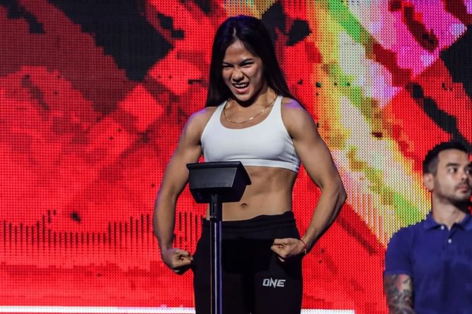 "Filipino fans are crazy" - Denice Zamboanga dreams of headlining first world title defense at home