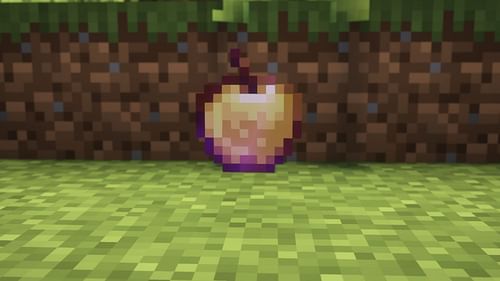 The enchanted golden apple helps players in extremely dangerous situations (Image via Sportskeeda Gaming || Mojang Studios)