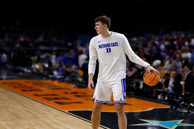 “Seen a 5’7 guy jump higher than this”: Fans unimpressed as 6’9” Cooper Flagg records his vertical at the NBA draft combine