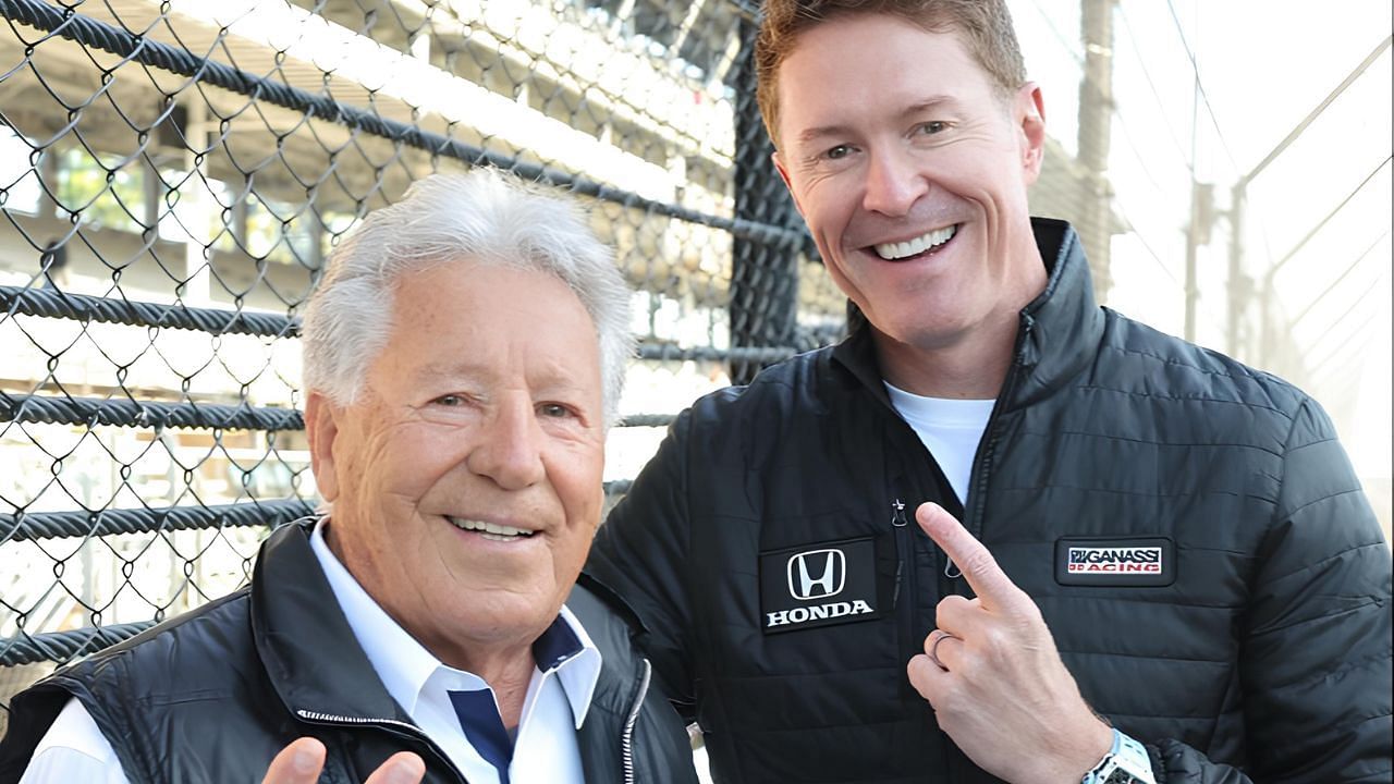 Mario Andretti with Scott Dixon | Image via X (@IndyCar)