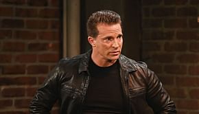 General Hospital star Steve Burton marries Michelle Lundstrom in a magnificent beachside wedding