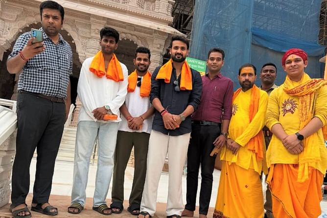 Mayank Yadav and fellow pacers visit Ayodhya’s Ram Mandir ahead of LSG vs RCB IPL 2025 match [In Pictures]