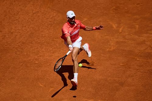 Novak Djokovic in action at the Mutua Madrid Open - Day Five - Source: Getty