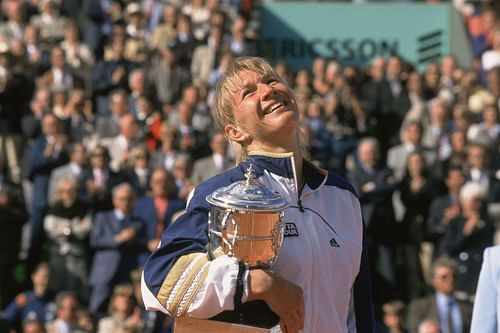 Steffi Graf pictured at the 1999 French Open | Image Source: Getty