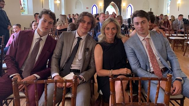 Quinn Hughes, brothers Jack &amp; Luke post throwback pictures with mom Ellen on Mother&rsquo;s Day