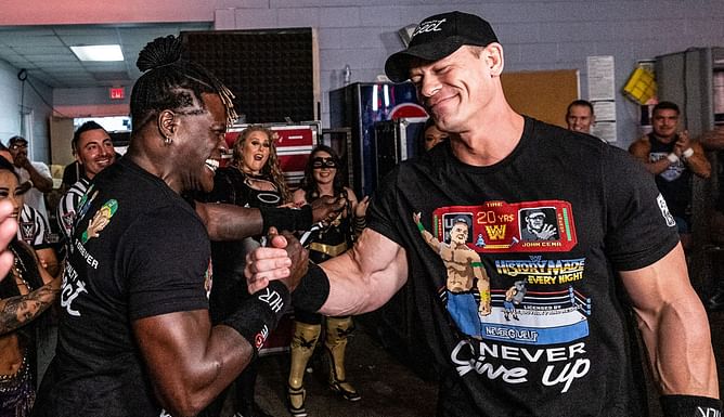 अनडिस्प्यूटेड WWE चैंपियन John Cena ने अपने सबसे बड़े फैन का उड़ाया मजाक, वीडियो आया सामने
