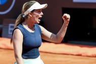 Danielle Collins celebrates during her win over Iga Swiatek at the Italian Open 2025. Source: Getty