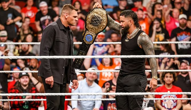 WWE Raw में वर्ल्ड हैवीवेट चैंपियन की बढ़ी मुश्किलें, पूर्व विरोधी के खिलाफ चैंपियनशिप मैच का हुआ ऐलान