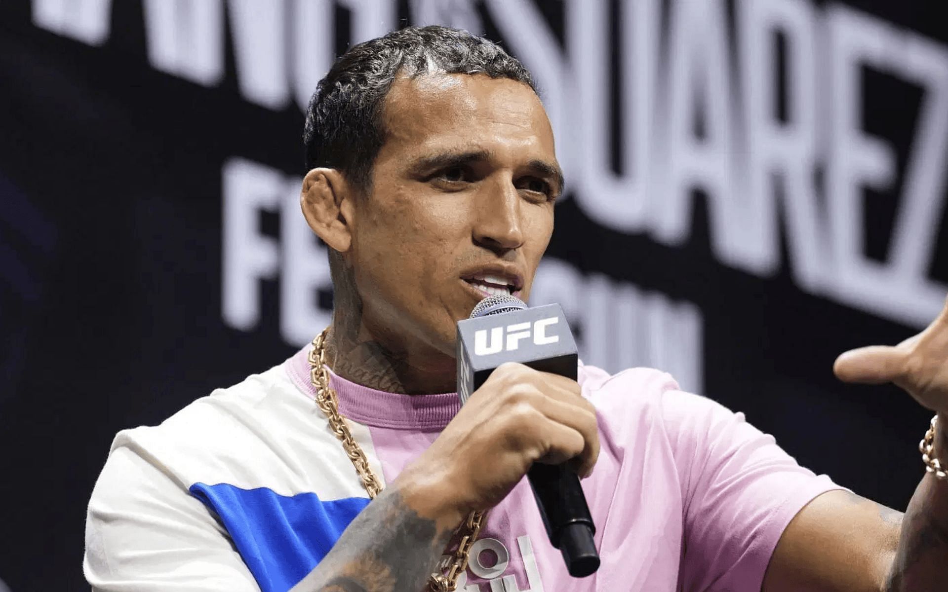 Charles Oliveira responds to the 