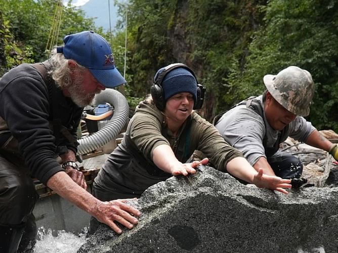 Gold Rush: White Water season 8 episode 2 recap: Dustin Hurt reveals injury diagnosis as crew battles current to save dredge