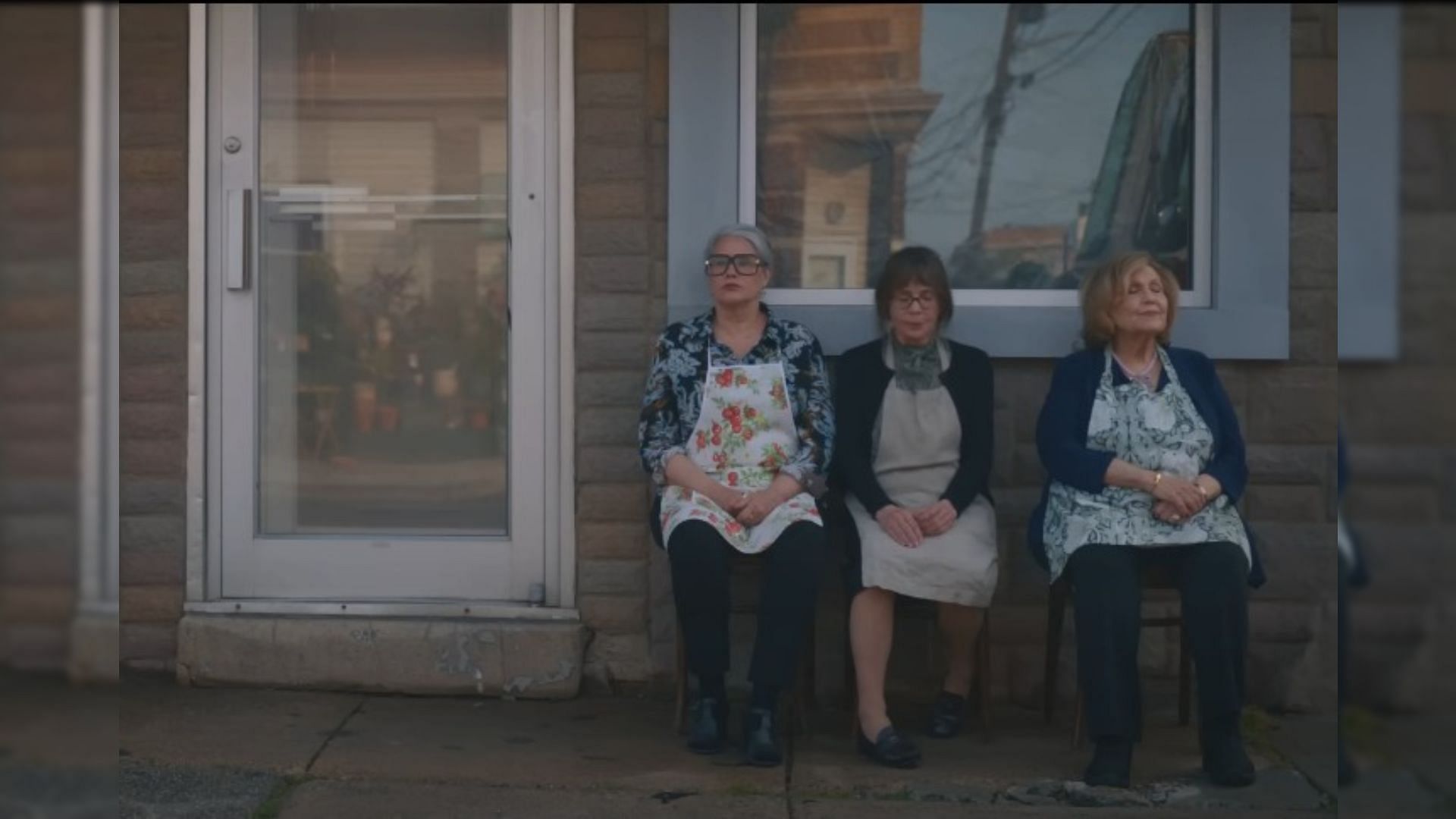 A still from Nonnas (Image via YouTube/ Netflix)