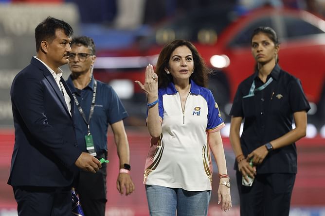 Rohit Sharma & Nita Ambani take a lap of honor around Wankhede Stadium after MI vs DC IPL 2025 match [Watch]