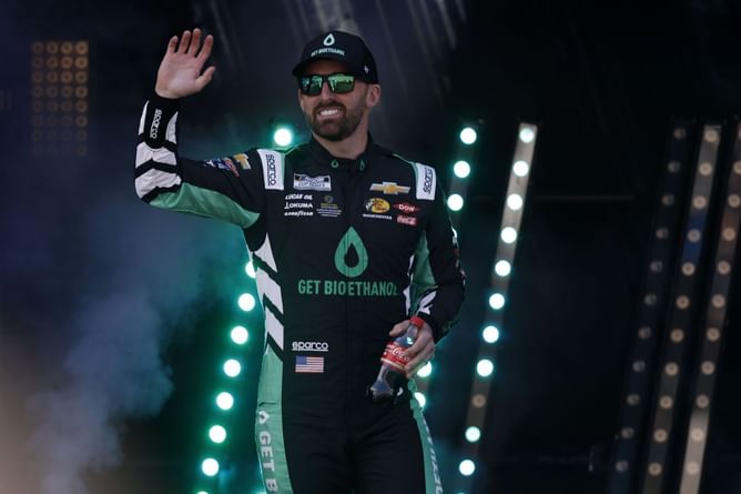 Bubba Wallace’s spotter teases upcoming podcast with Austin Dillon: “Fans will love it”