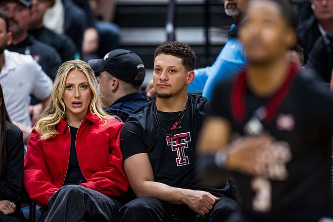 IN PHOTOS: Patrick Mahomes and wife Brittany enjoy a night out filled with “lots of laughs, lots of martinis”