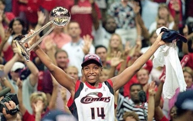 "I got more championships than anybody" - Cynthia Cooper recalls Michael Jordan-LeBron James photo shoot & hilarious memory from iconic snap