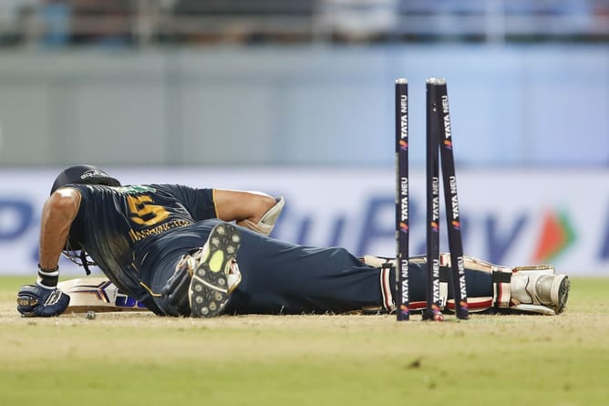 "It seemed like Washington Sundar bowed his head" - Aakash Chopra lauds Jasprit Bumrah's yorker in MI's IPL 2025 Eliminator win vs GT