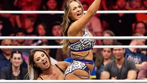 Female WWE legend sends one-word message after Harley Cameron kisses Anna Jay on AEW Collision