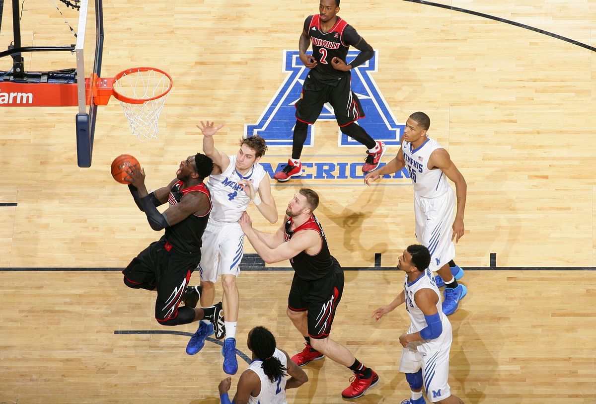 Pat Kelsey's Louisville set to renew rivalry with Penny Hardaway's Memphis following new 6-year contract