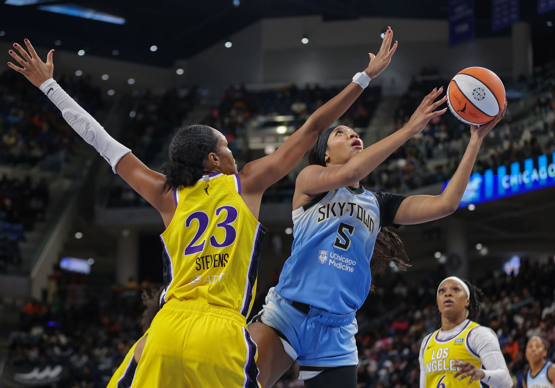 WNBA: SEP 06 Los Angeles Sparks at Chicago Sky - Source: Getty