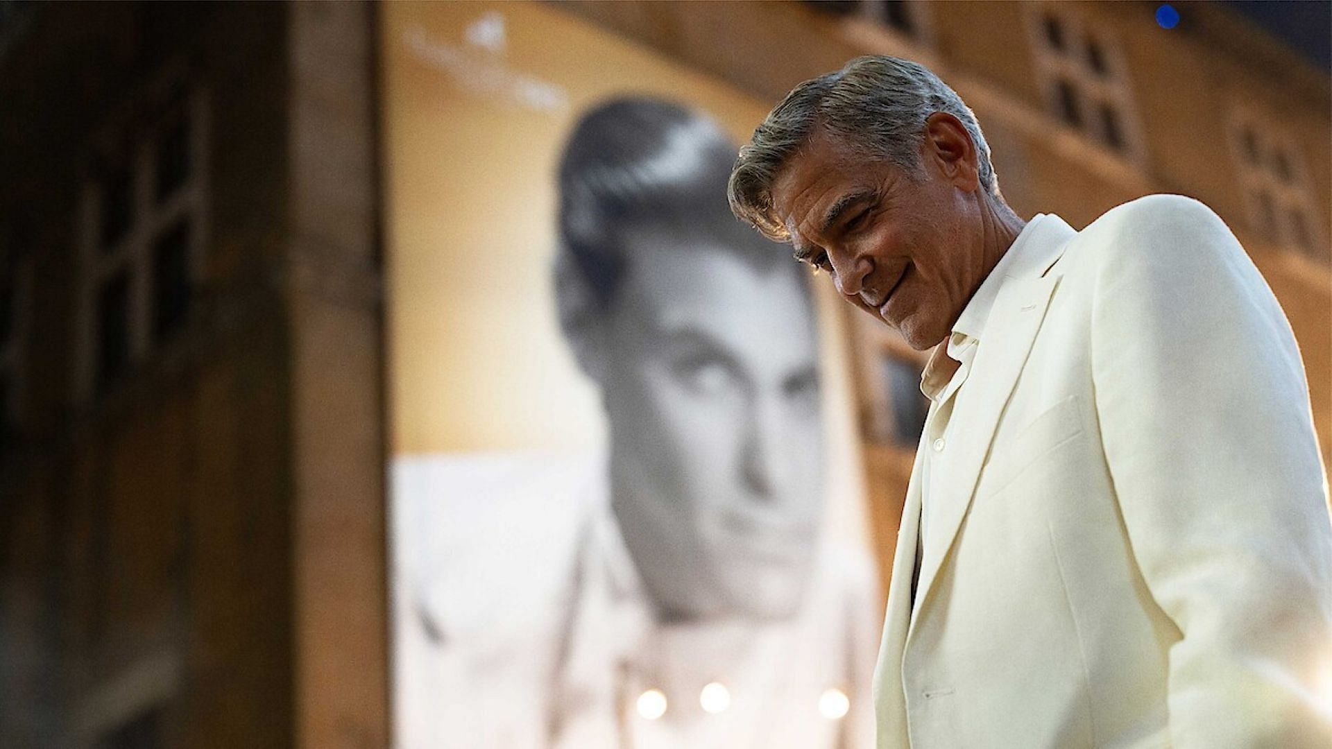 George Clooney in and as Jay Kelly (Image via Netflix)