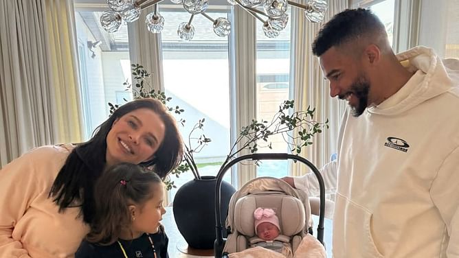 "Blessed to have gotten an extra 2 months with you": Evander Kane's fiancee Mara pens emotional message on daughter Penelope's original due date