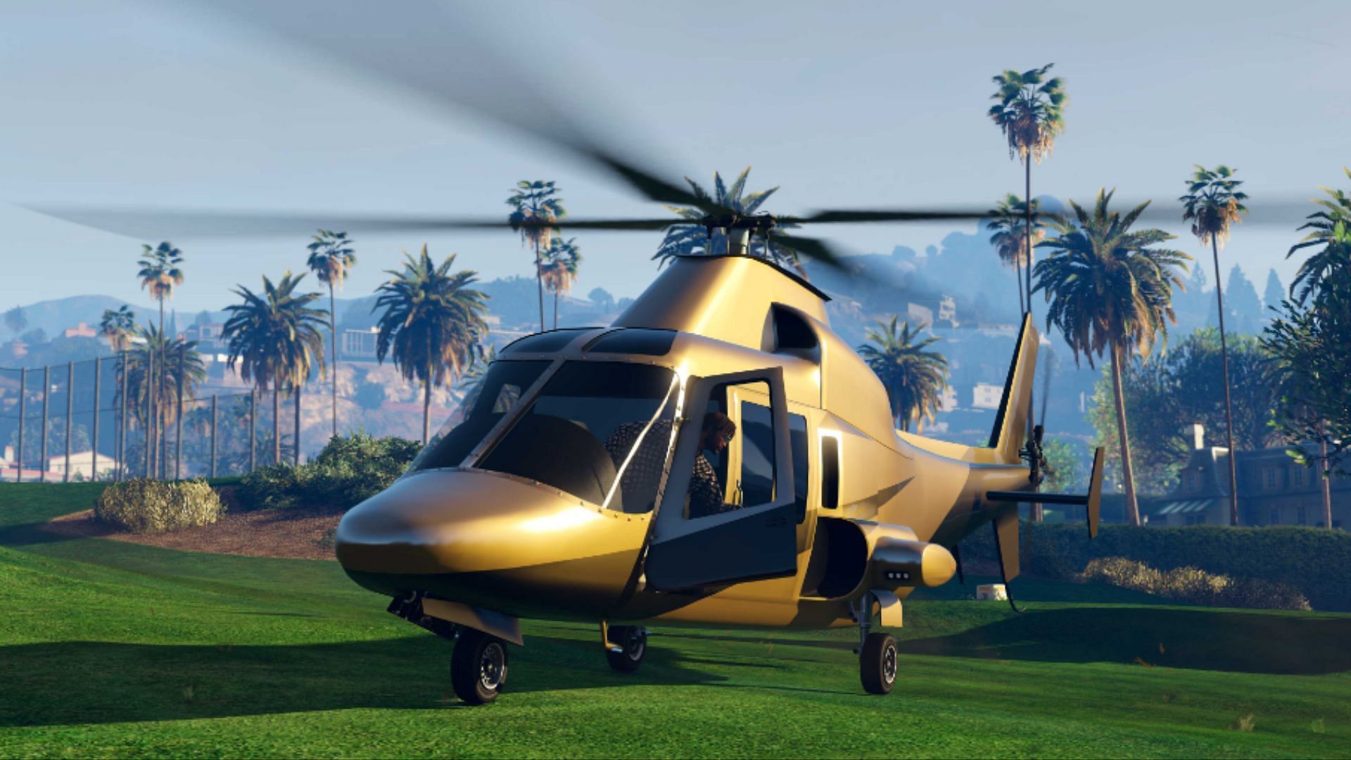 Swift Deluxe is a gold variant of the standard Swift helicopter (Image via Rockstar Games)
