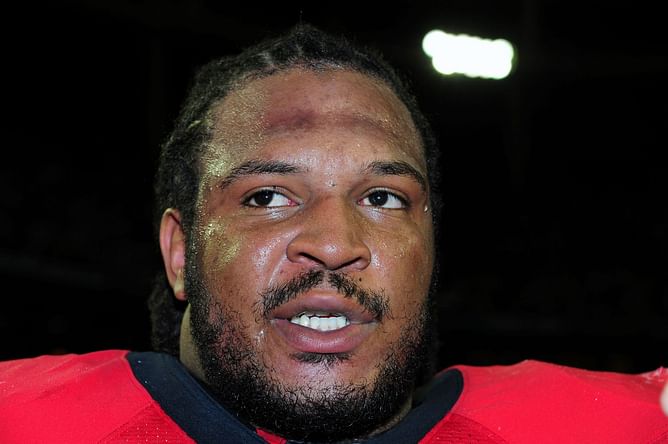 Former Georgia Bulldogs and Pittsburgh Steelers star Jarvis Jones returns to alma mater as head coach