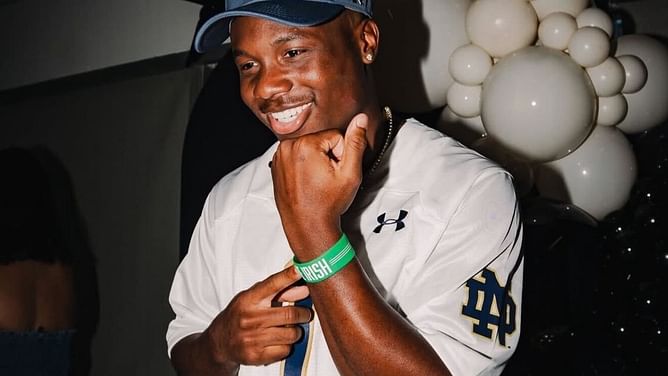 Four star elite recruit Javian Osborne shares a 4-word reaction as he commits to the Fighting Irish over the Wolverines